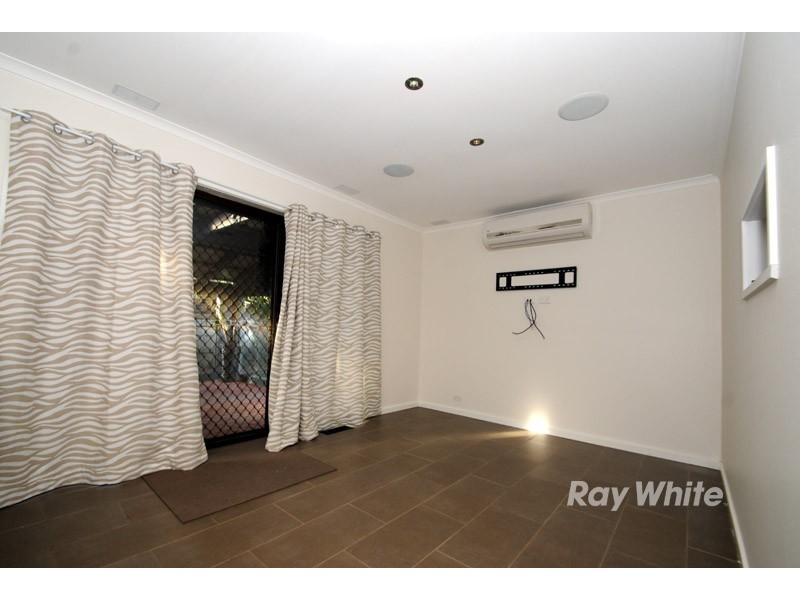 69 Wallace Road, Wantirna South VIC 3152