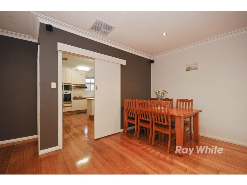 22 Pentlowe Road, Wantirna South VIC 3152