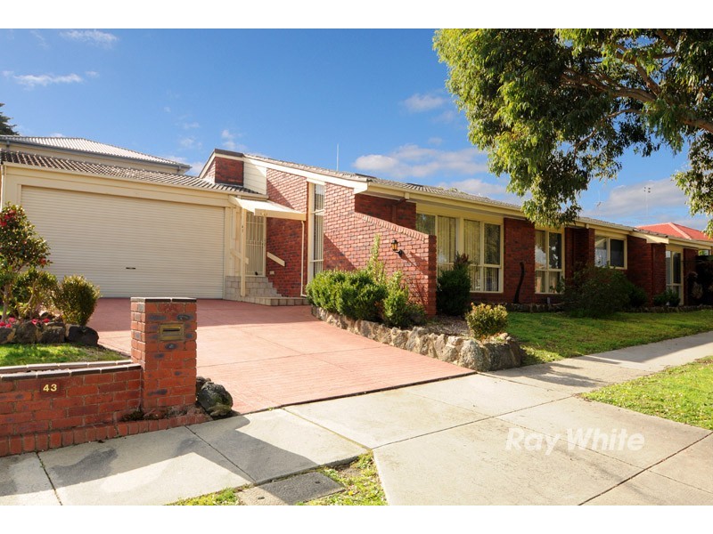 43 Tyner Road, Wantirna South VIC 3152