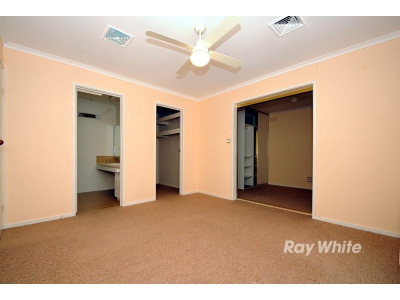 43 Tyner Road, Wantirna South VIC 3152