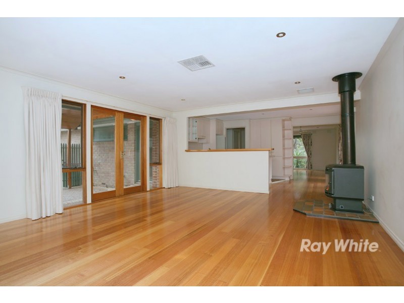 6 Scott Court, Wantirna South VIC 3152