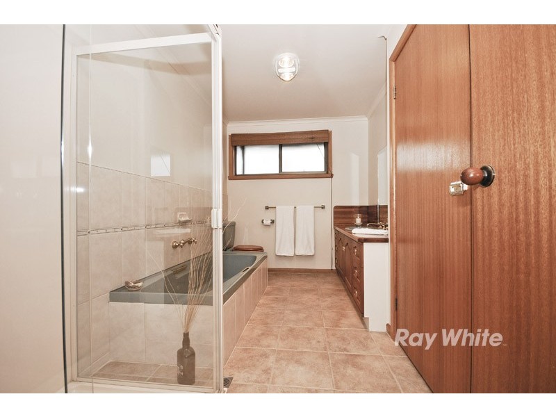 3 Nina Place, Wantirna VIC 3152