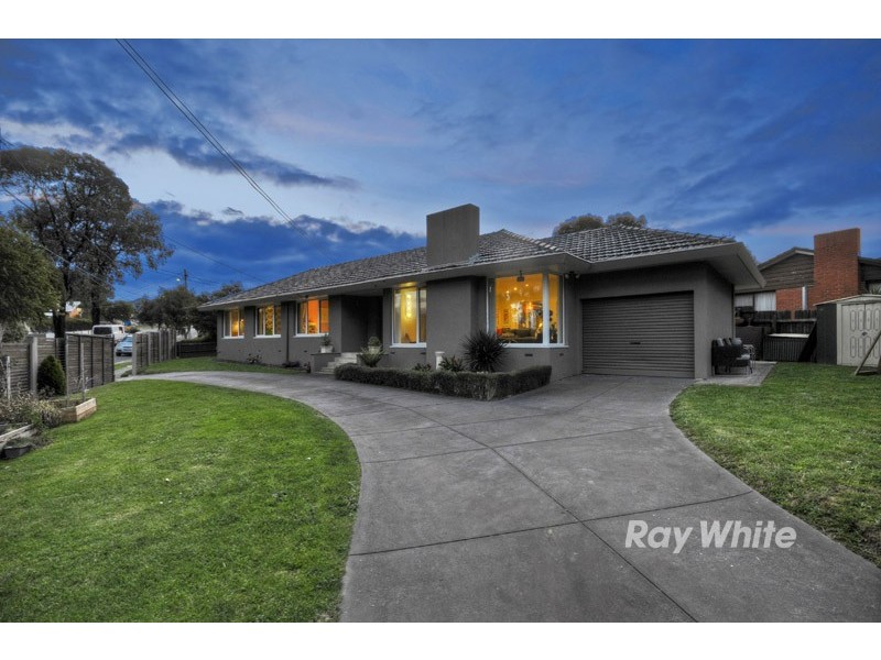 32 Bona Vista Road, Bayswater VIC 3153