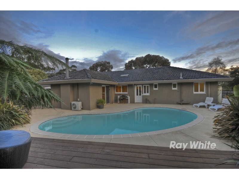 32 Bona Vista Road, Bayswater VIC 3153