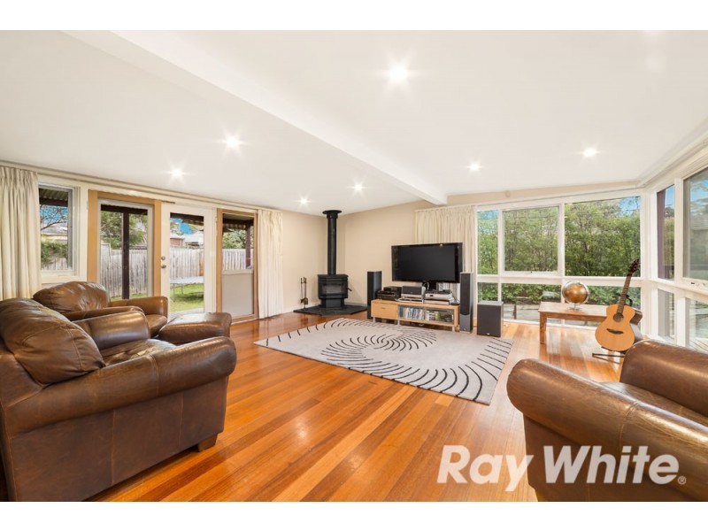 4 Russ Court, Wantirna South VIC 3152