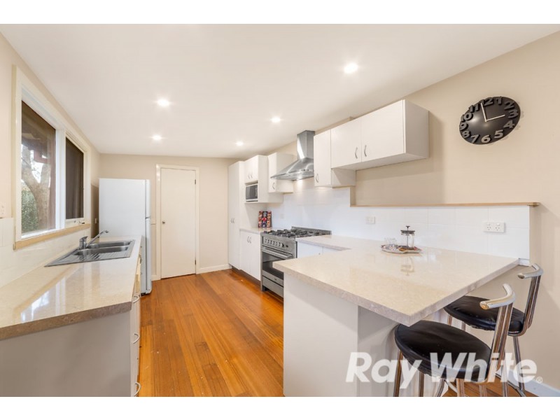 4 Russ Court, Wantirna South VIC 3152