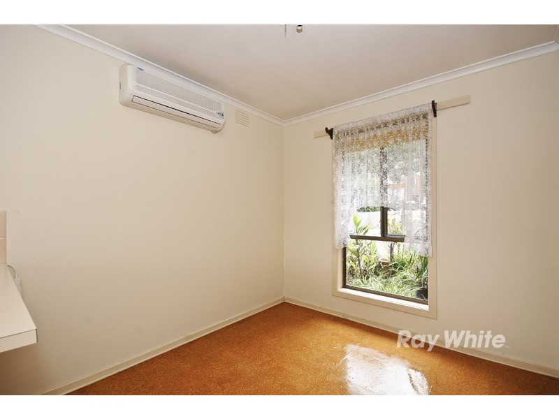 52 Chartwell Drive, Wantirna VIC 3152