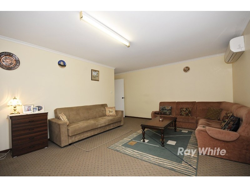 5 Merryn Grove, Wantirna South VIC 3152