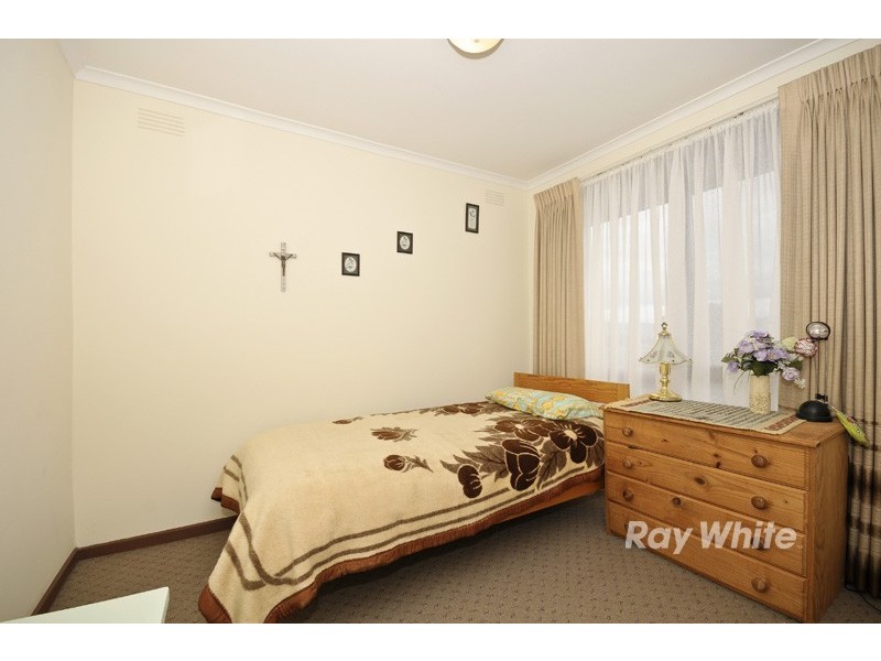 5 Merryn Grove, Wantirna South VIC 3152