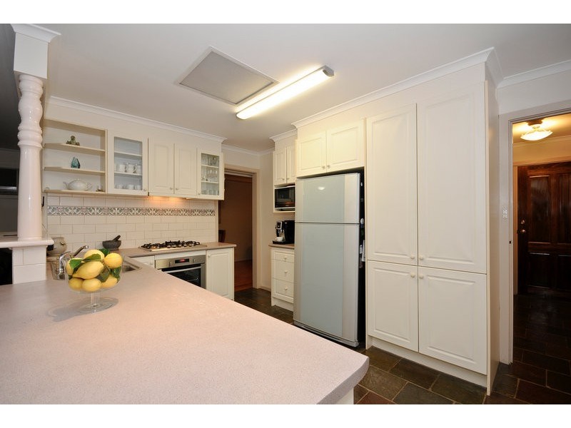 13 Michael Street, Scoresby VIC 3179