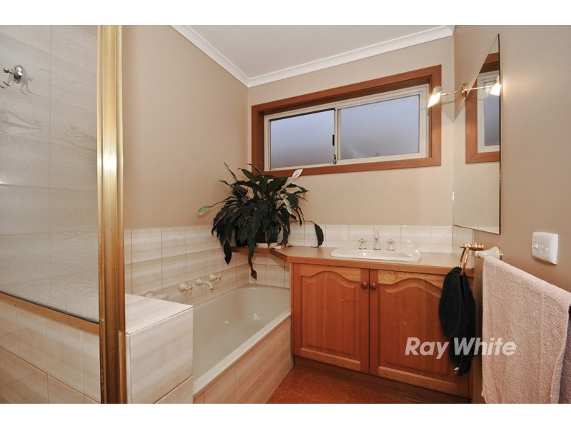 160 Argyle Way, Wantirna South VIC 3152