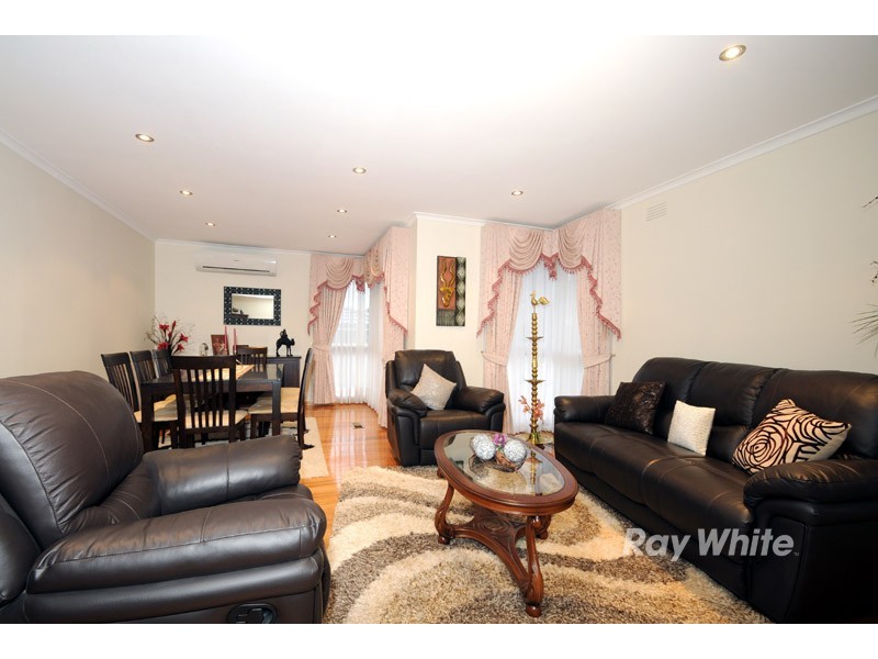 54 Sylphide Way, Wantirna South VIC 3152