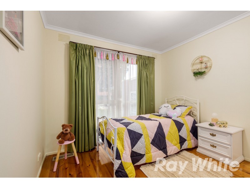 72 Mowbray Drive, Wantirna South VIC 3152