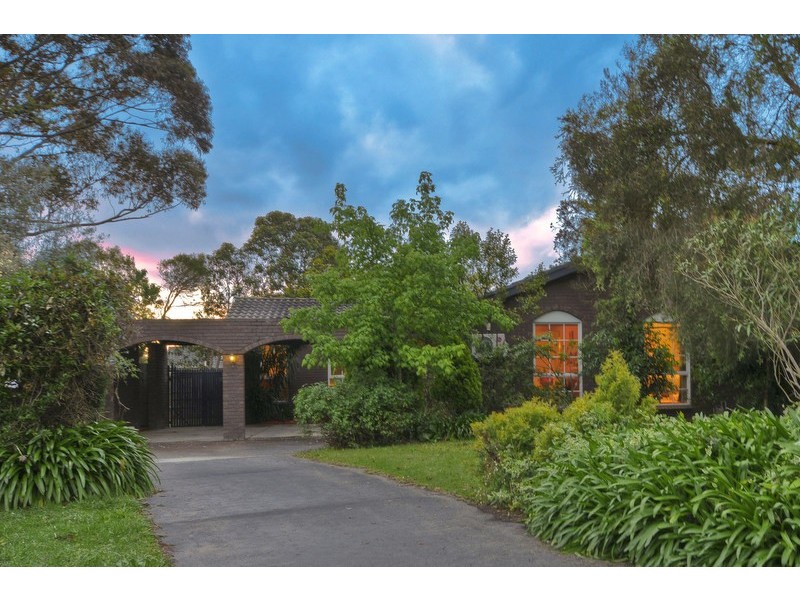 3 Regent Court, Wantirna South VIC 3152