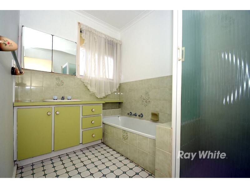 1 Jackson Road, Wantirna South VIC 3152