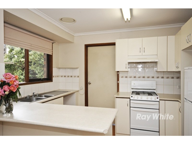 4/17 Pitt Street, Ringwood VIC 3134