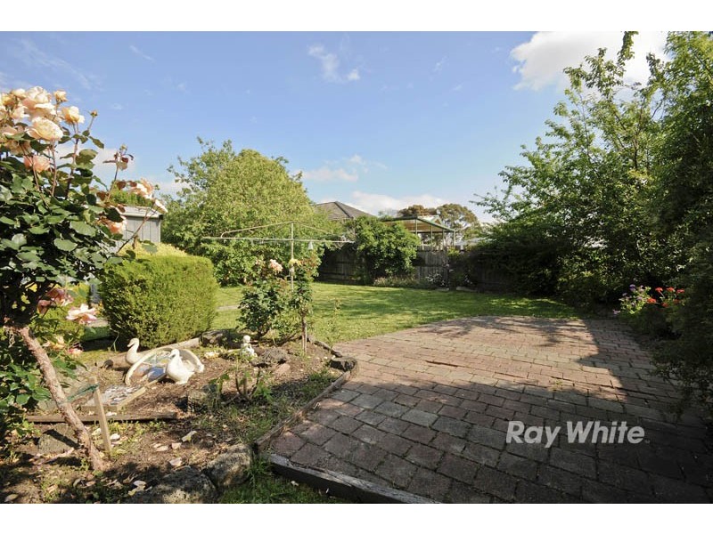 56 Kanooka Road, Wantirna South VIC 3152