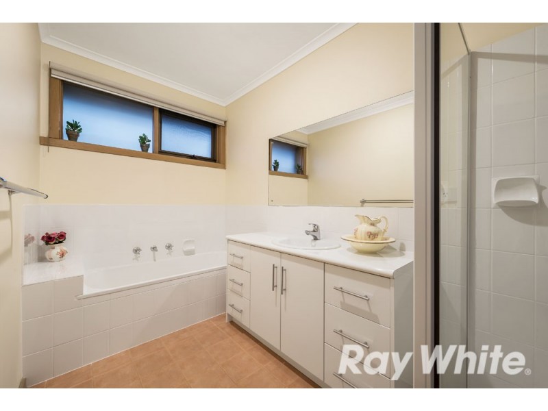 69 Cathies Lane, Wantirna South VIC 3152