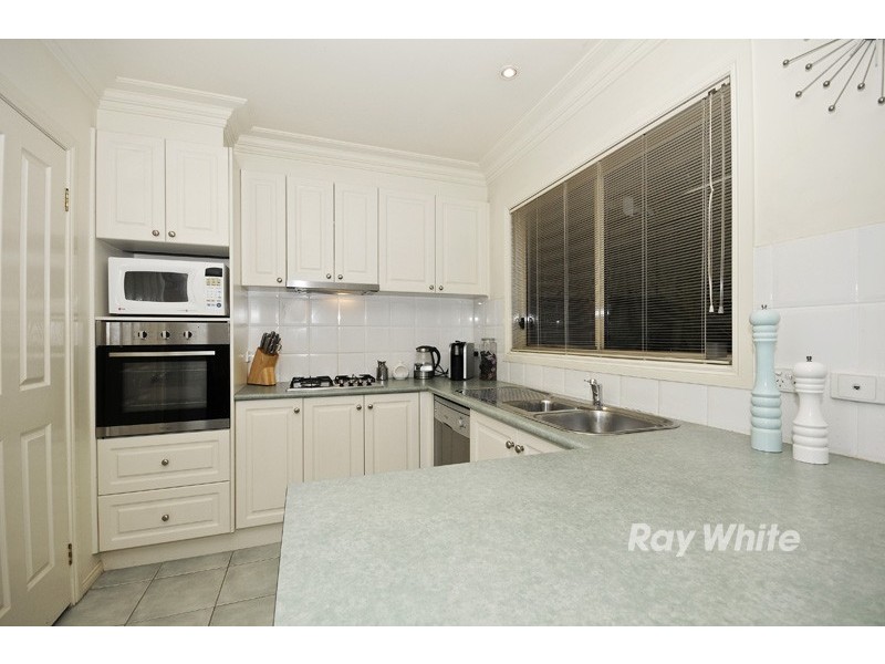 2/1387 High Street Road, Wantirna South VIC 3152