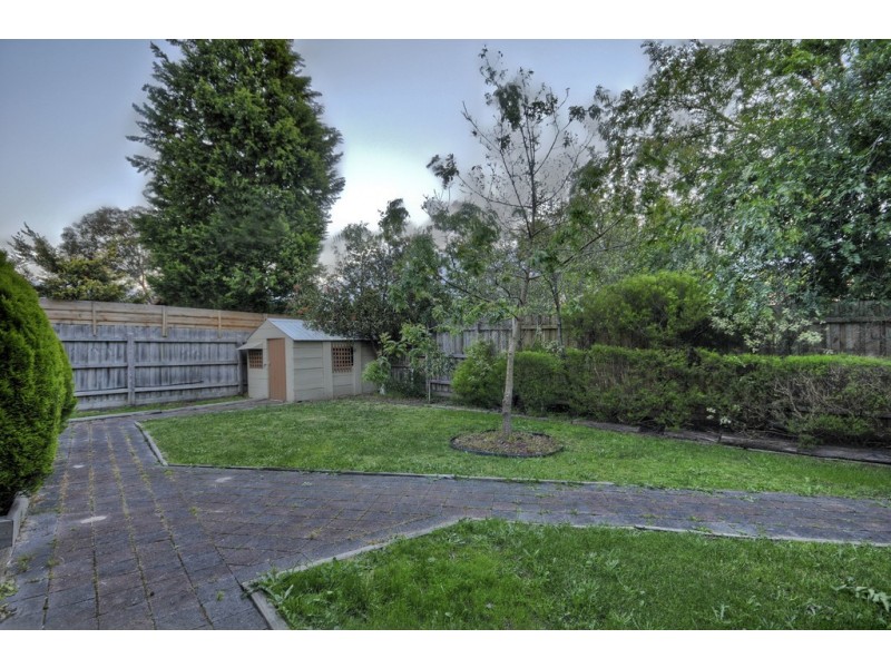 10 Eyre Close, Rowville VIC 3178