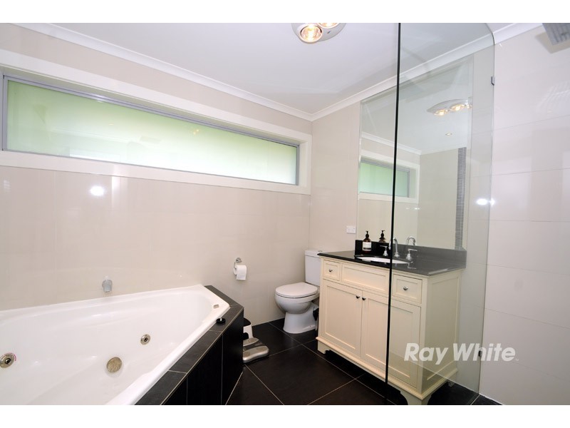 20 Amesbury Avenue, Wantirna VIC 3152