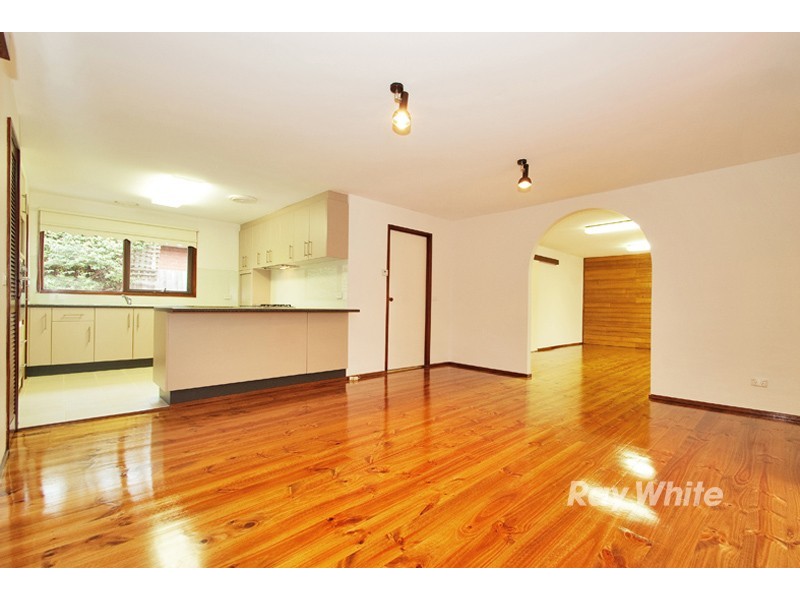 114 Berrabri Drive, Scoresby VIC 3179