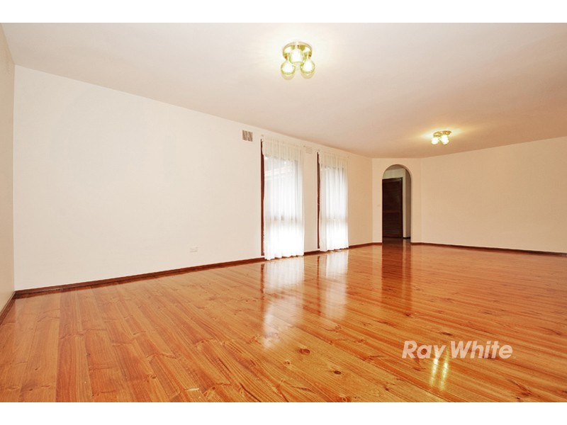 114 Berrabri Drive, Scoresby VIC 3179