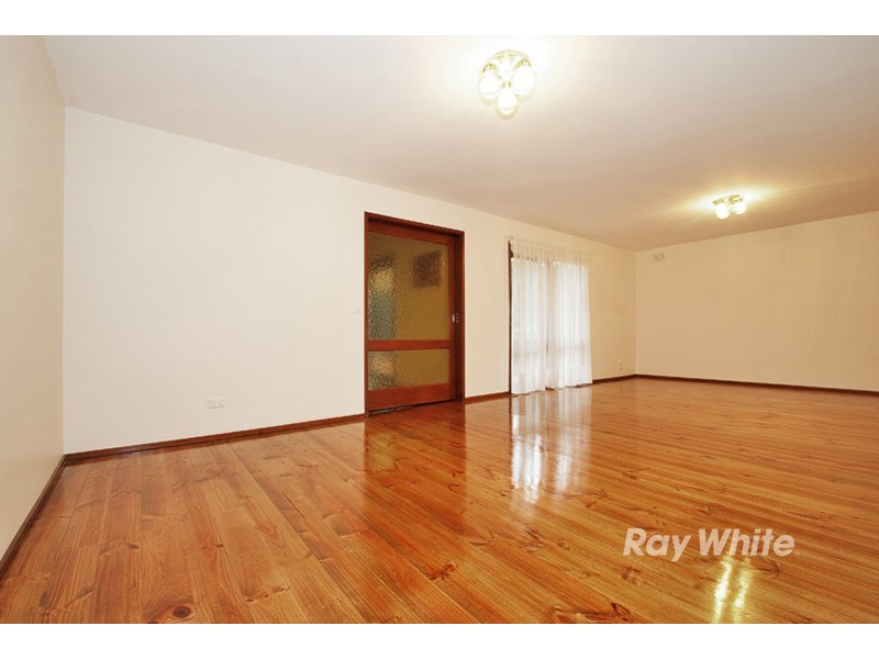 114 Berrabri Drive, Scoresby VIC 3179