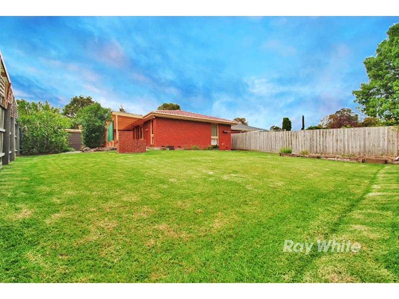 114 Berrabri Drive, Scoresby VIC 3179
