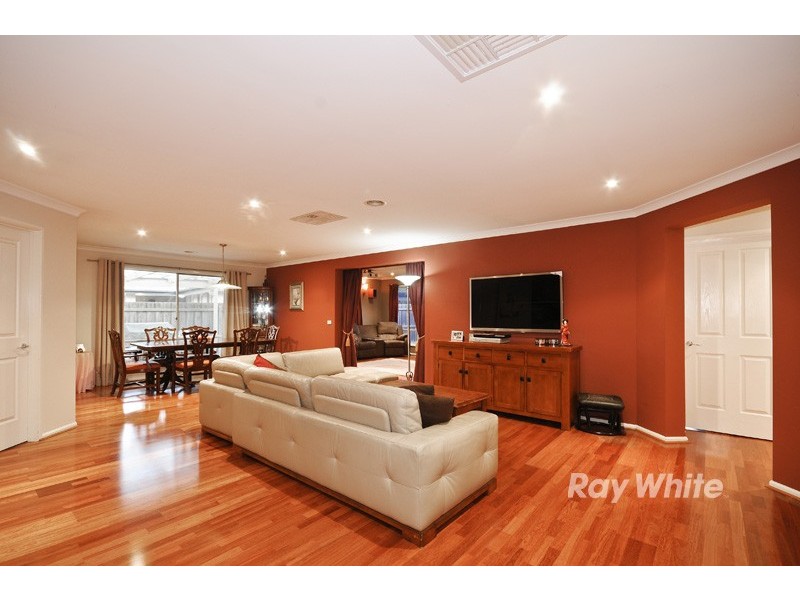 11 Chiswick Court, Wantirna VIC 3152