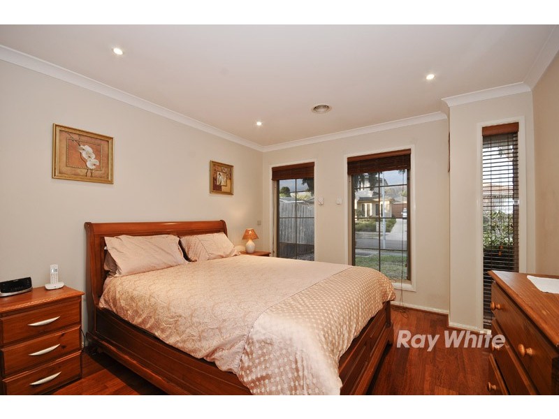 11 Chiswick Court, Wantirna VIC 3152