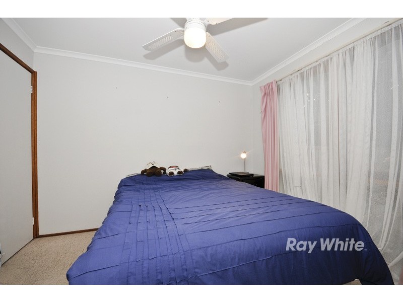 10 Eyre Close, Rowville VIC 3178