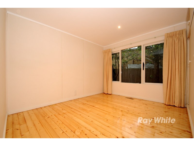 15 Malua Road, Ferntree Gully VIC 3156