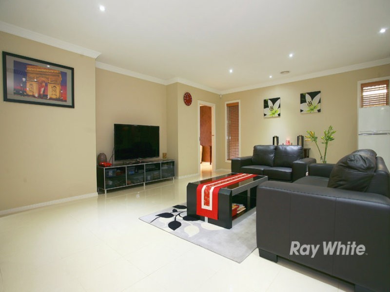 30 Tobin Way, Lyndhurst VIC 3975