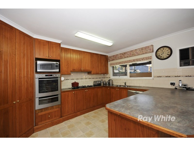 70 Amesbury Avenue, Wantirna VIC 3152