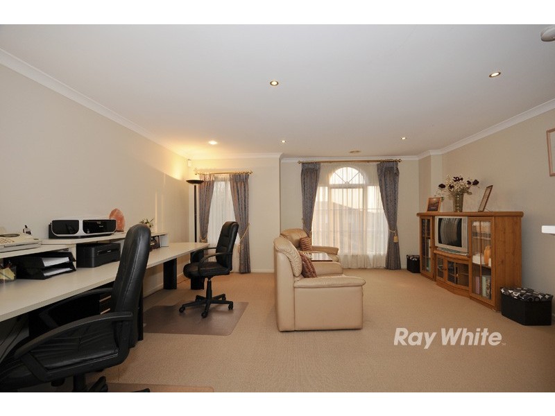 51 Seminary Crescent, Scoresby VIC 3179