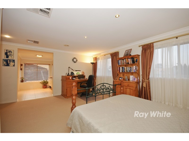 51 Seminary Crescent, Scoresby VIC 3179