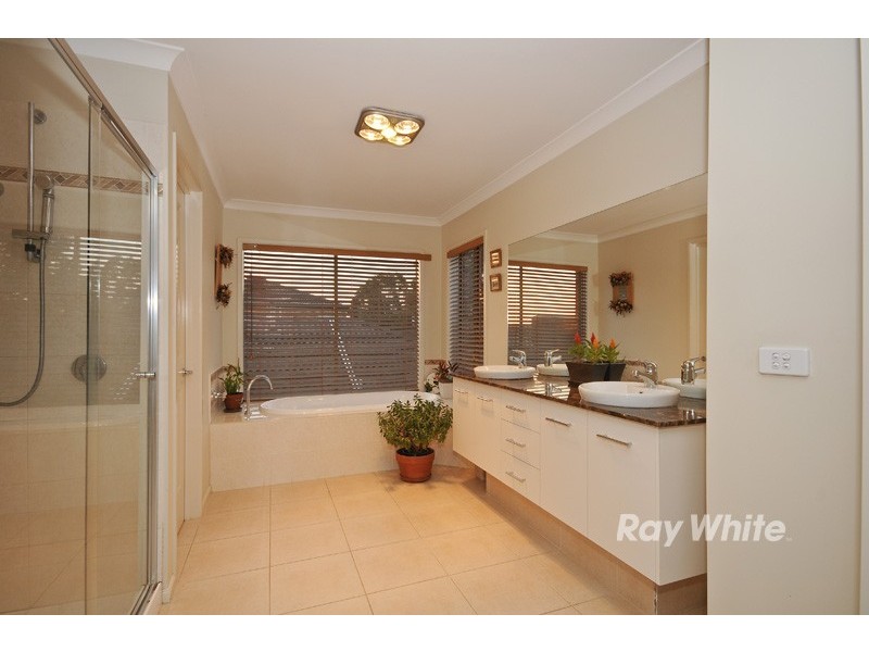 51 Seminary Crescent, Scoresby VIC 3179