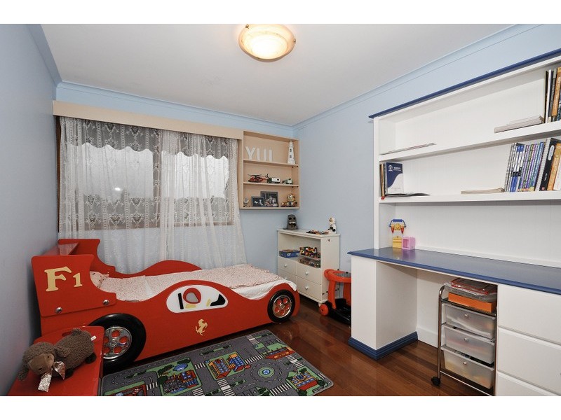 4 Melanie Close, Wantirna South VIC 3152