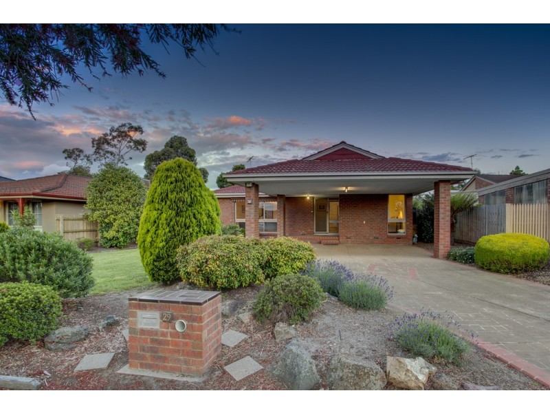 29 Riddell Road, Wantirna South VIC 3152