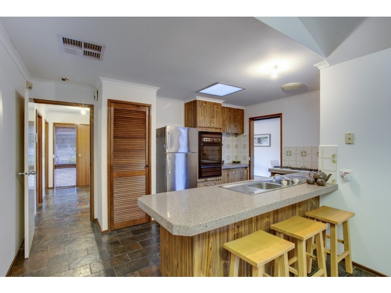 29 Riddell Road, Wantirna South VIC 3152