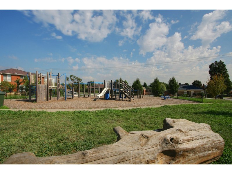 57 Liviana Drive, Rowville VIC 3178