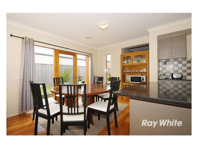 61 Melington Drive, Lyndhurst VIC 3975