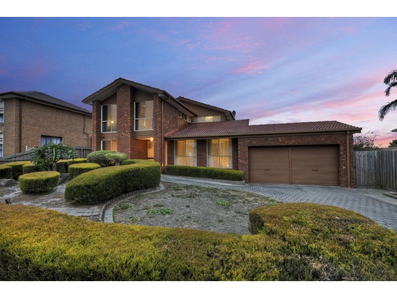 11 Mandala Court, Wantirna South VIC 3152