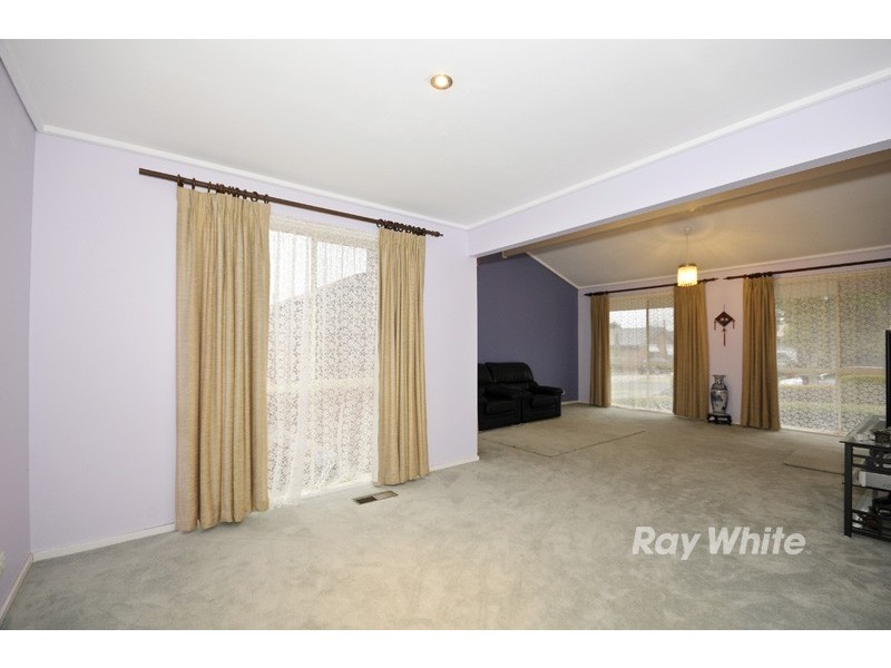 11 Mandala Court, Wantirna South VIC 3152