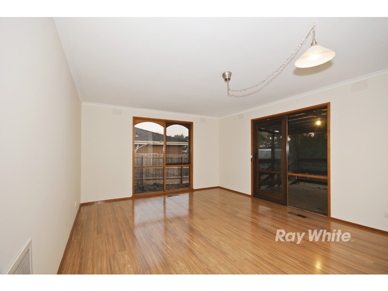 28 Raheen Avenue, Wantirna VIC 3152