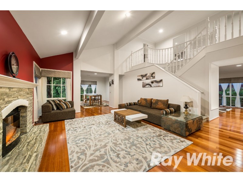 25 Quixley Grove, Wantirna VIC 3152