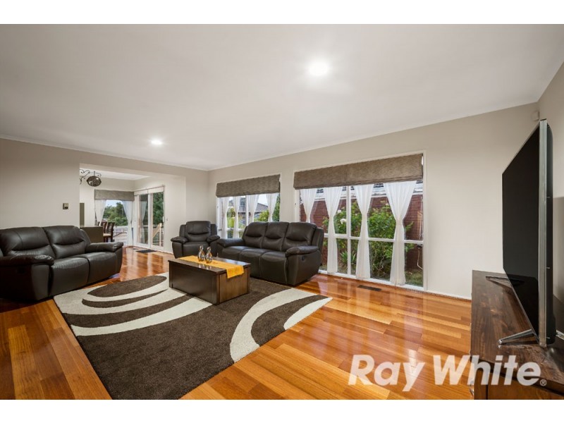 25 Quixley Grove, Wantirna VIC 3152