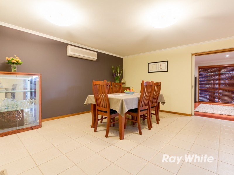 6 Newry Close, Wantirna South VIC 3152