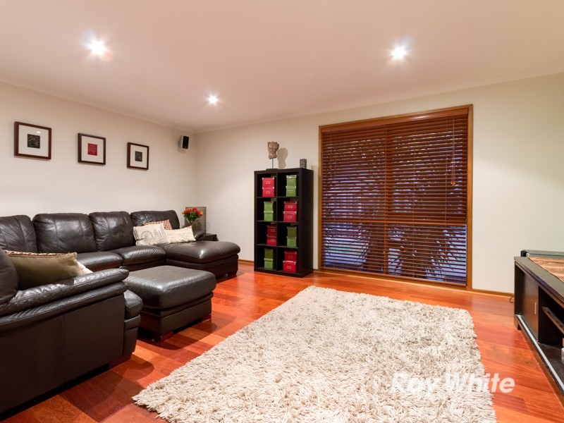 6 Newry Close, Wantirna South VIC 3152